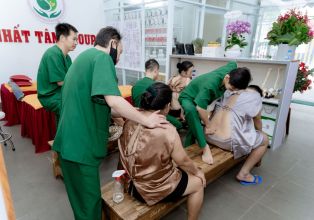 Chăm Sóc Sức Khỏe Bằng Đông Y: Giải Pháp Tự Nhiên An Toàn & Hiệu Quả
