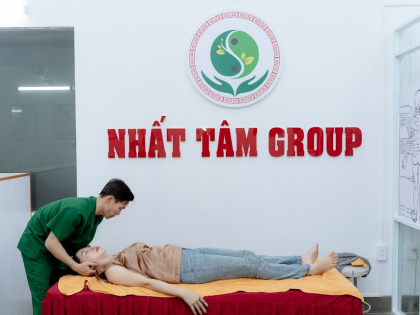 Đau cổ vai gáy